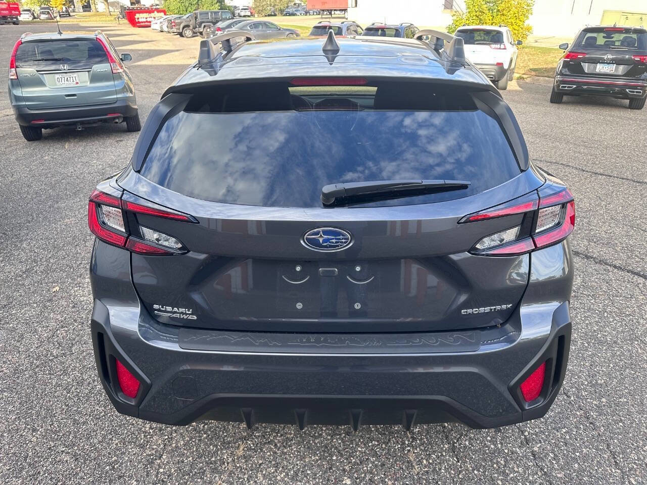 Used 2025 Subaru Crosstrek 2.0i Premium image 4