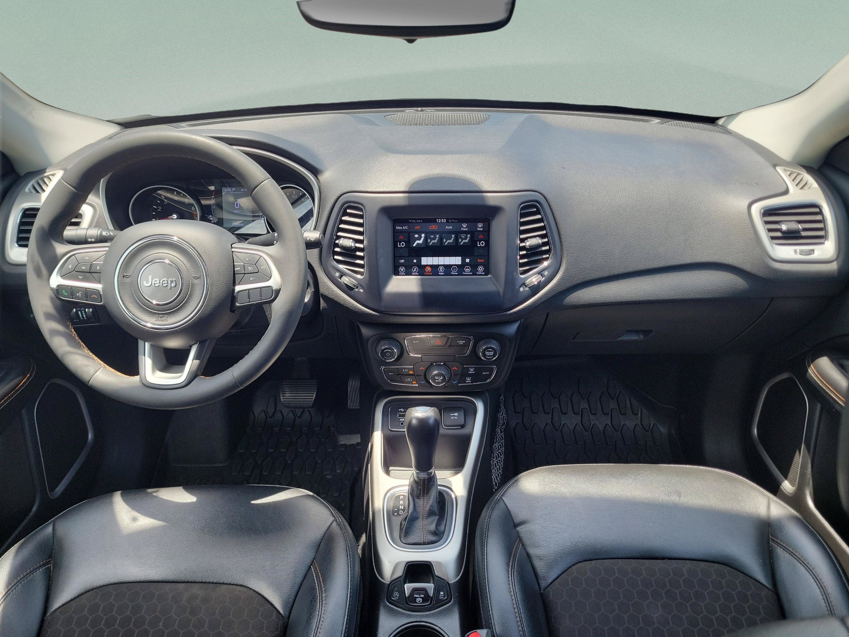 Used 2021 Jeep Compass Latitude FWD image 11