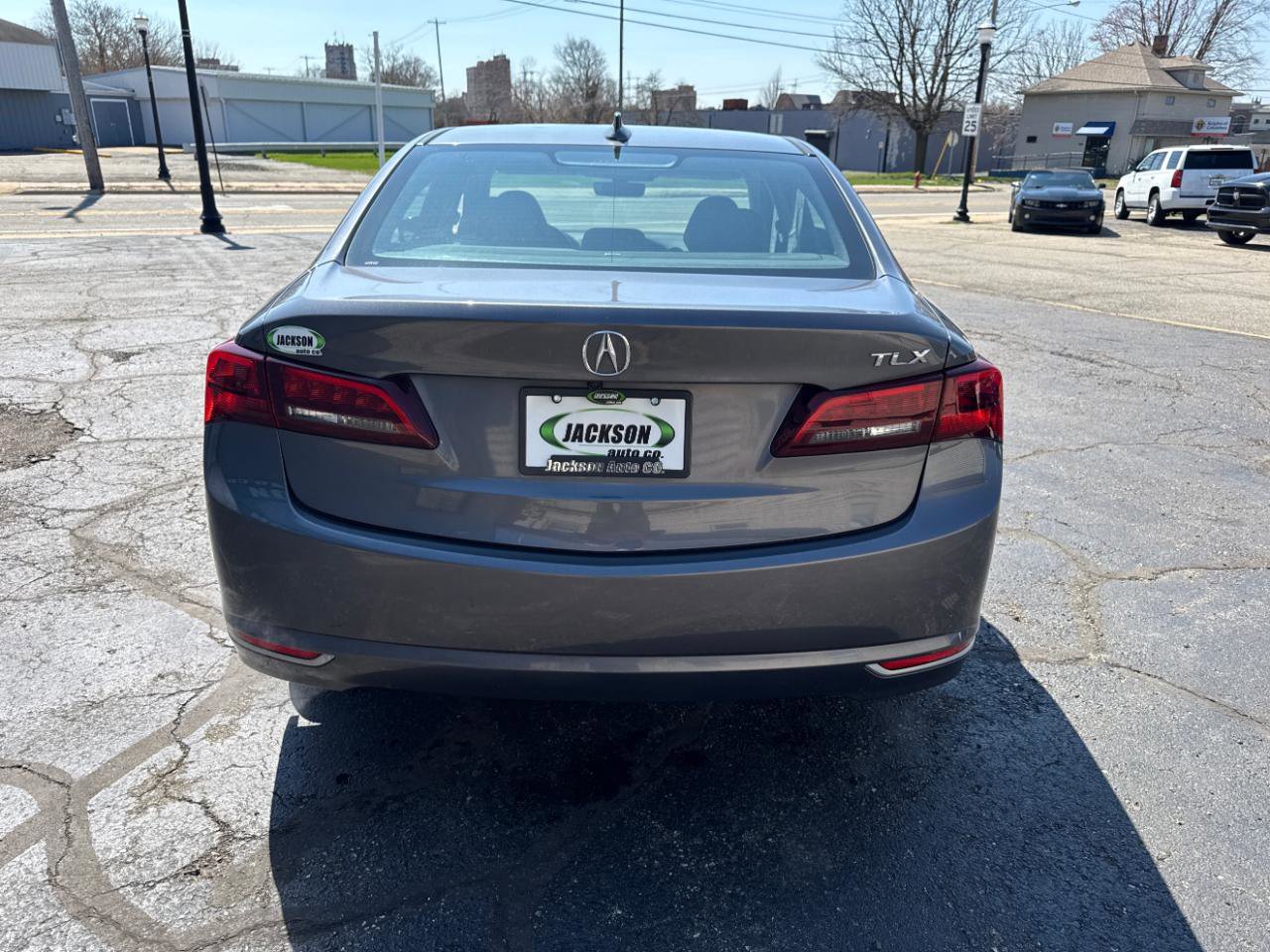 Used 2017 Acura TLX V6 w/ Technology Package image 4