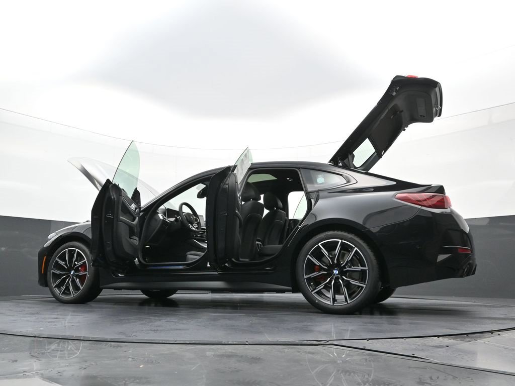 New 2026 BMW 430i xDrive w/ M Sport Package image 42