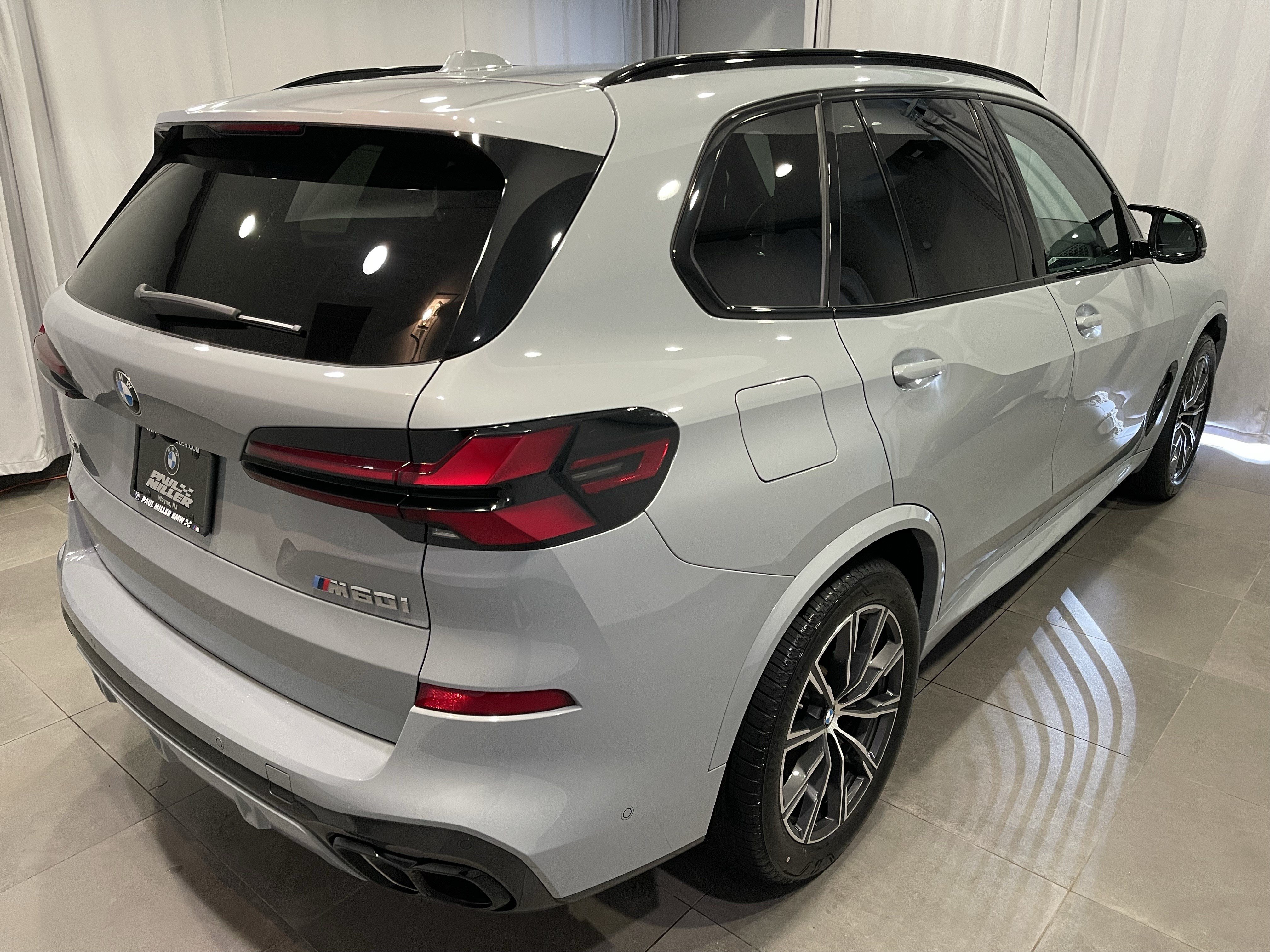 Used 2024 BMW X5 M60i w/ Executive Package AWD/4WD image 6