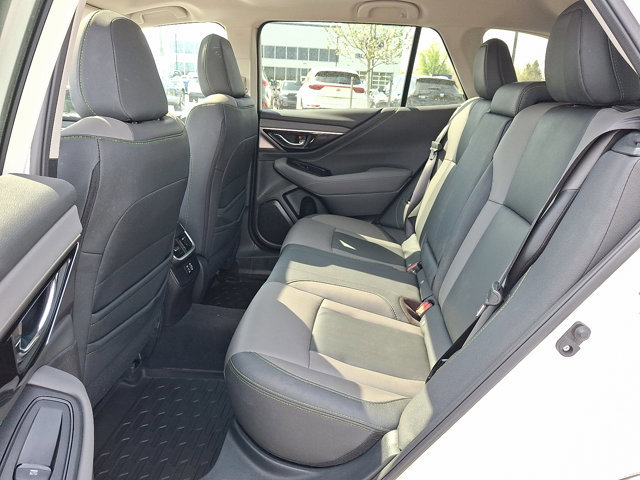 Certified 2023 Subaru Outback Onyx Edition AWD/4WD image 11