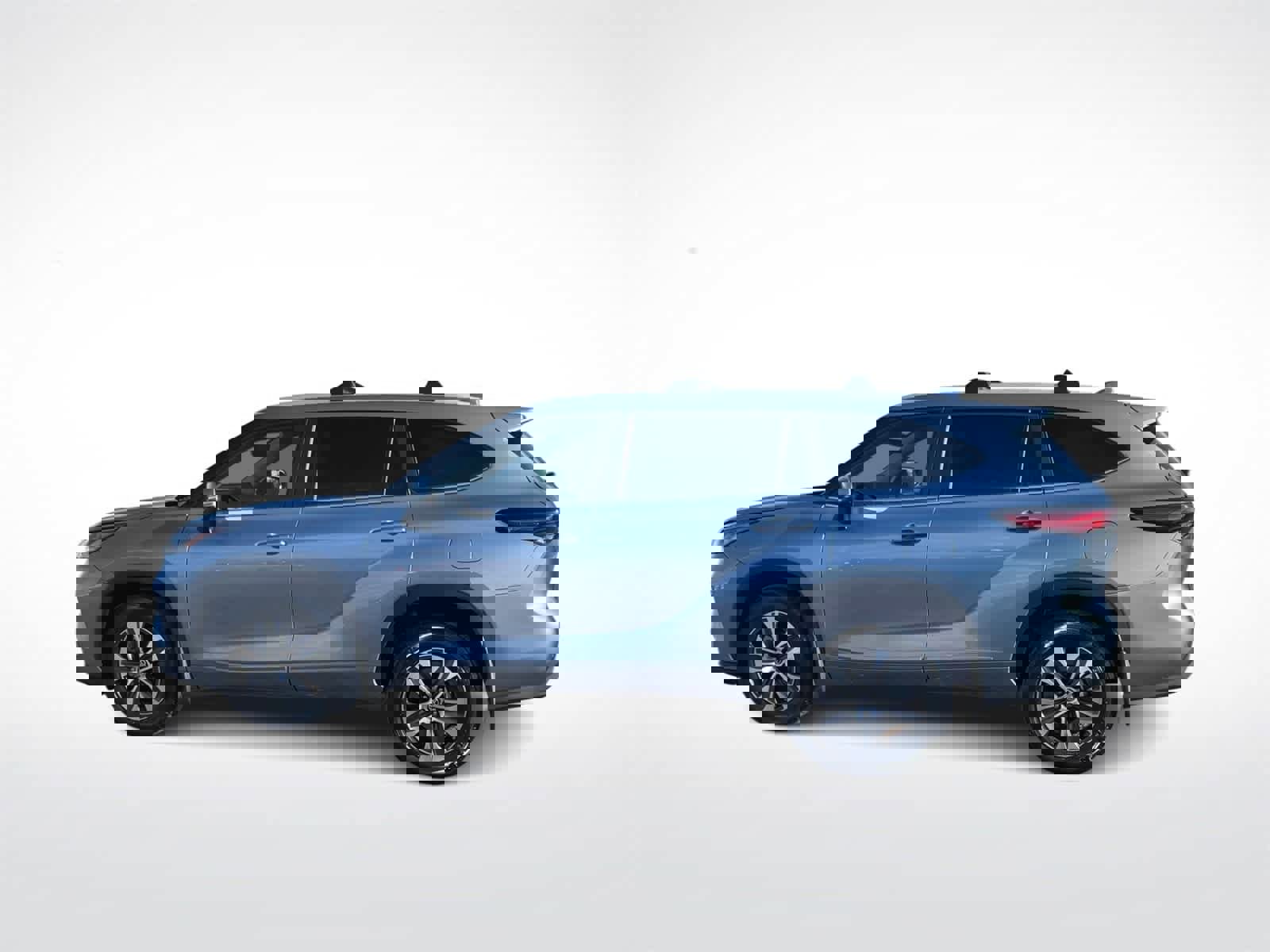 Used 2023 Toyota Highlander XLE image 6