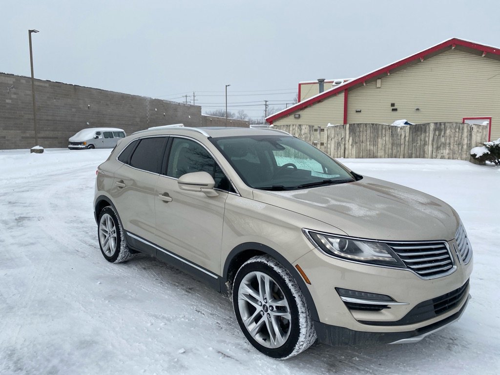 Used 2017 Lincoln MKC Reserve w/ Lincoln MKC Climate Package AWD/4WD image 7