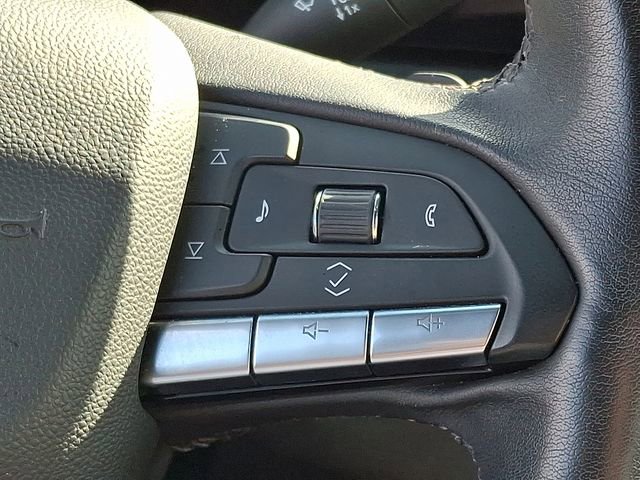 Used 2024 Cadillac XT4 Premium Luxury image 21