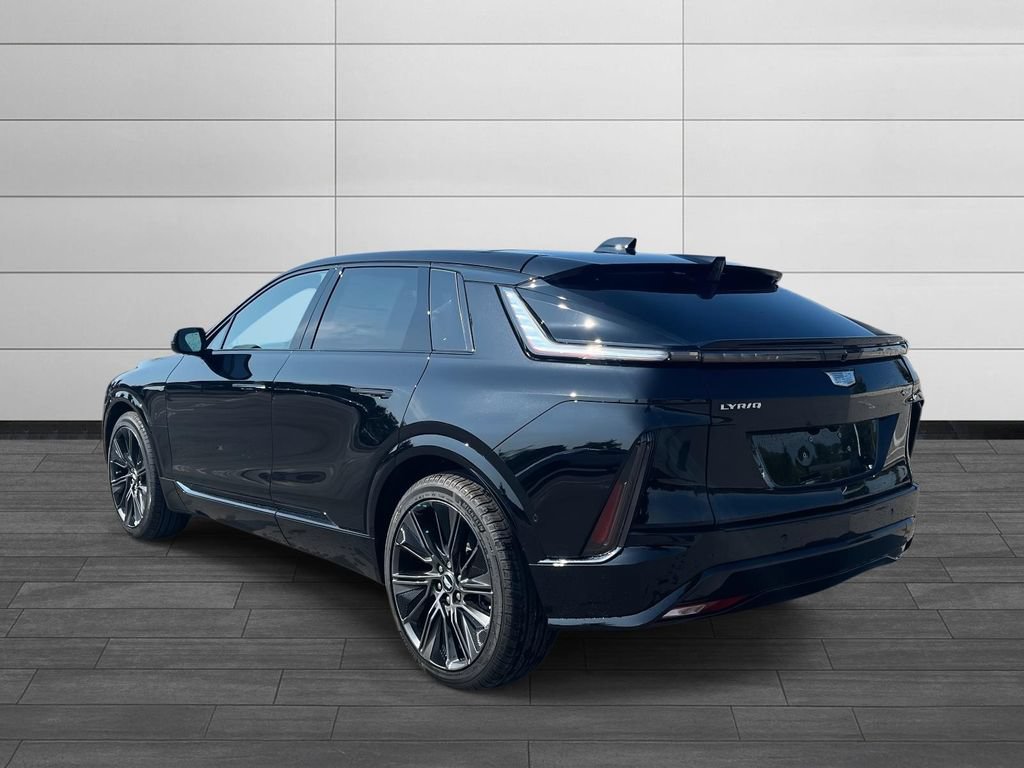 New 2026 Cadillac Lyriq Signature Sport RWD image 3