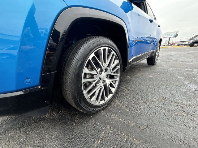 Used 2024 Jeep Compass Limited w/ Elite Group image 18