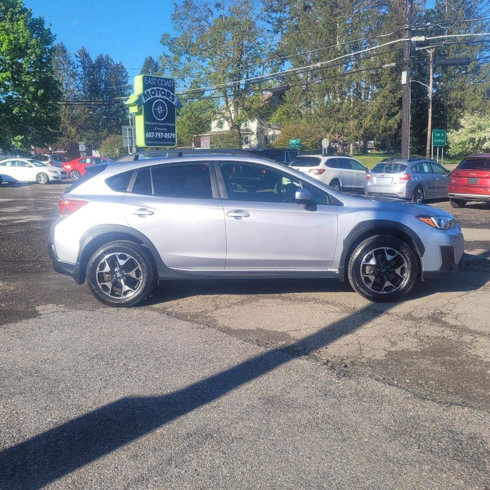 Used 2020 Subaru Crosstrek 2.0i Premium w/ Moonroof Package 1 AWD/4WD image 9