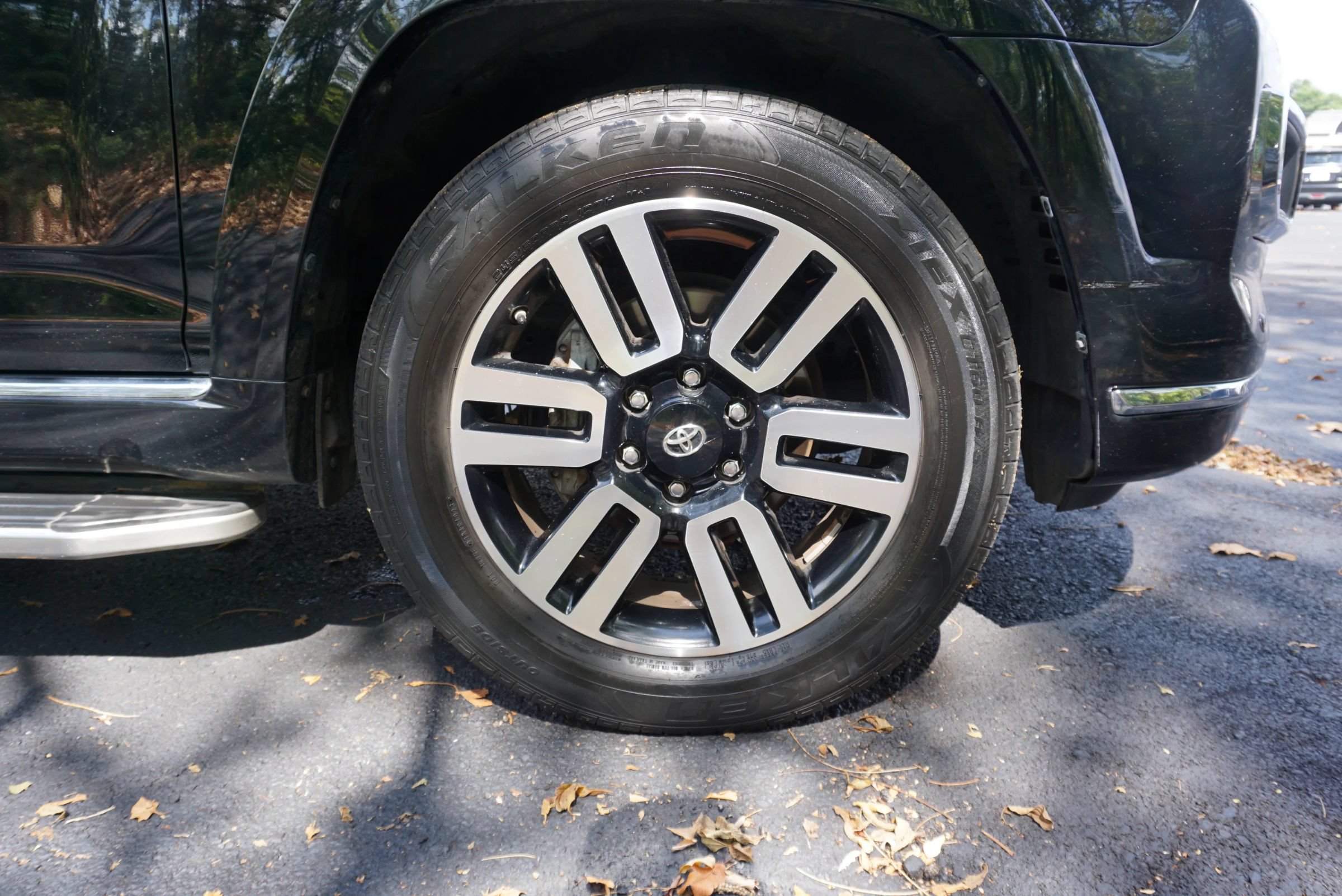 Used 2016 Toyota 4Runner Limited RWD image 36