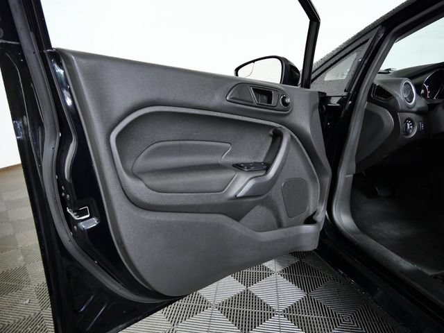 Certified 2017 Ford Fiesta SE FWD image 15