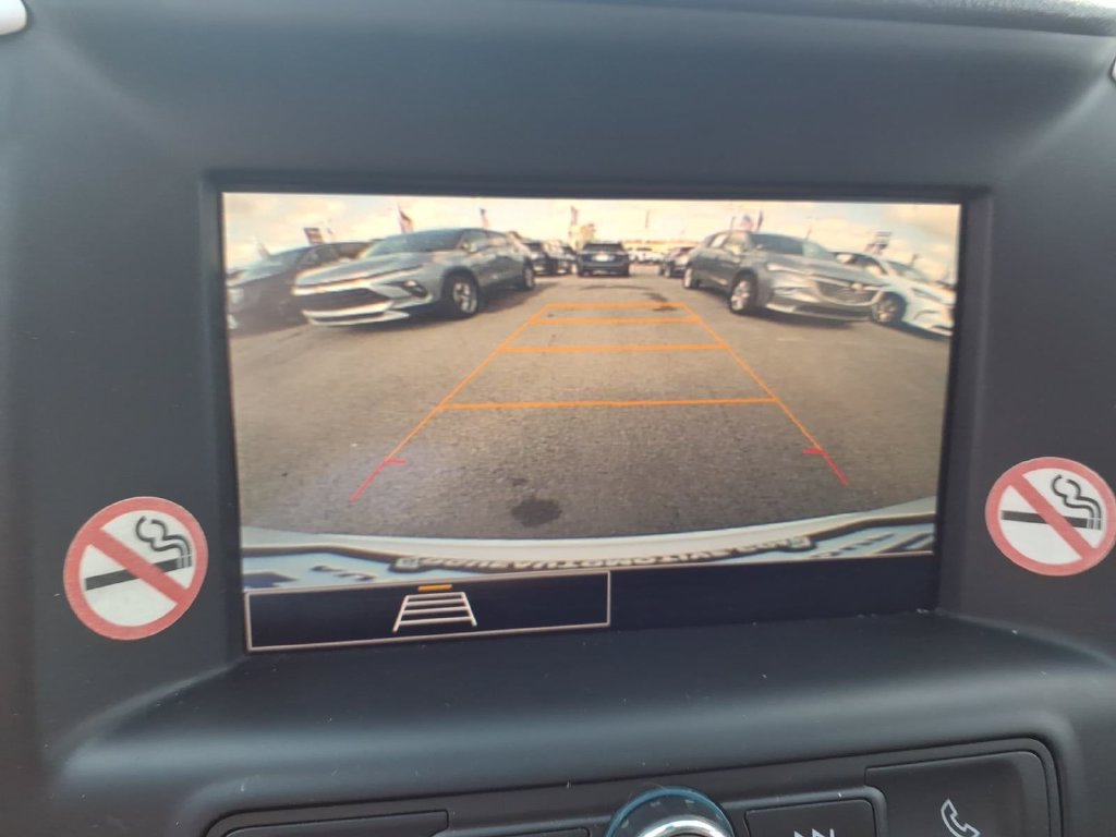 Used 2024 GMC Terrain SLE AWD/4WD image 10