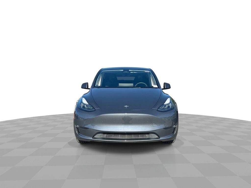 Used 2023 Tesla Model Y 2WD image 3