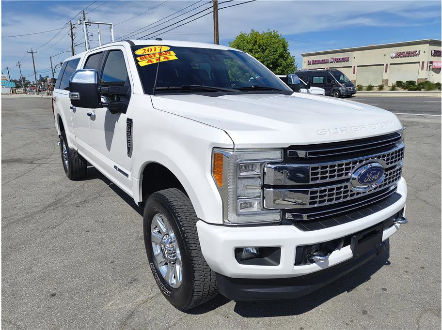 Used 2017 Ford F350 Platinum w/ Platinum Ultimate Package AWD/4WD image 3