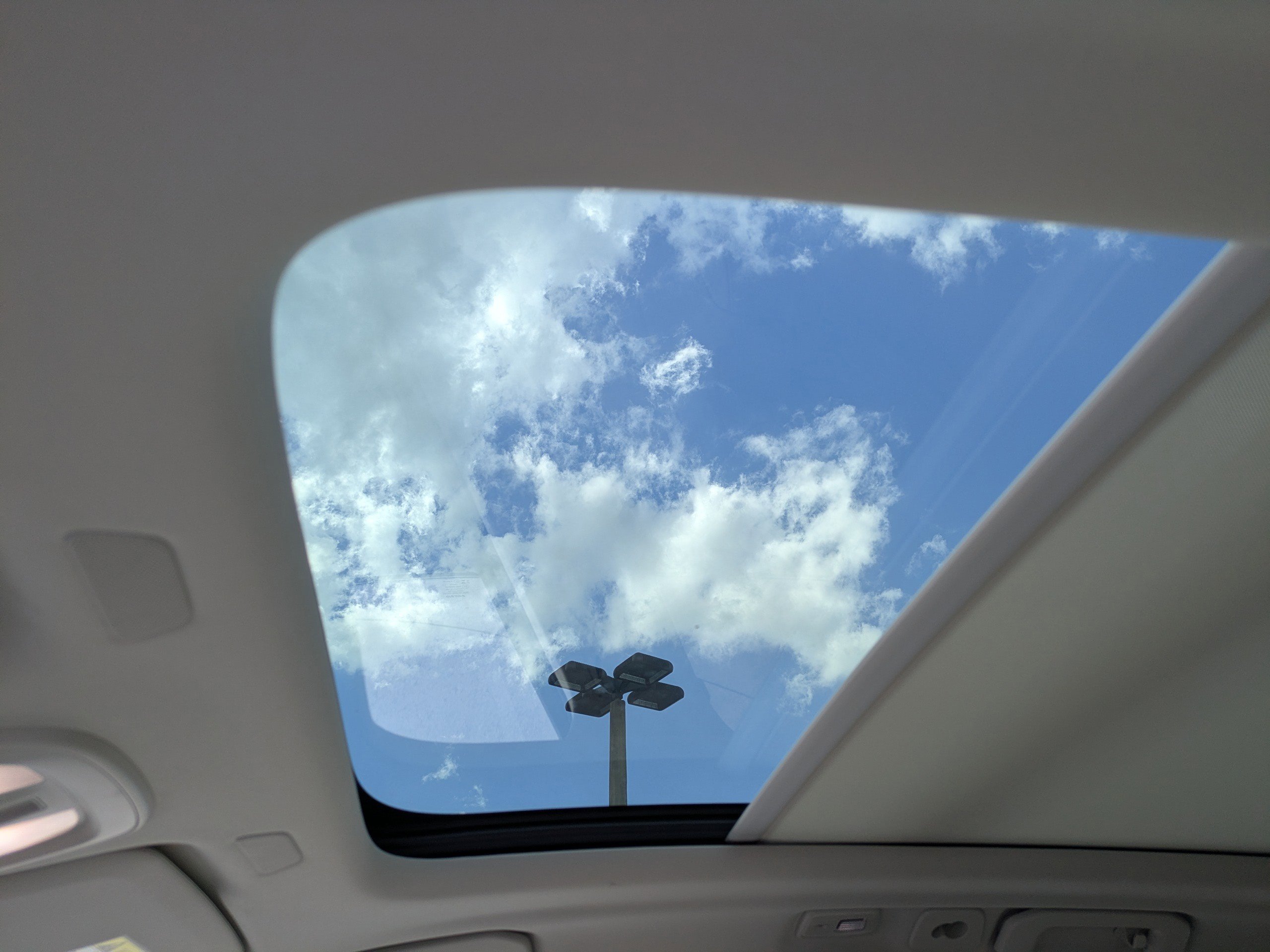 Used 2023 Volvo XC60 B5 Plus w/ Protection Package Premier image 19