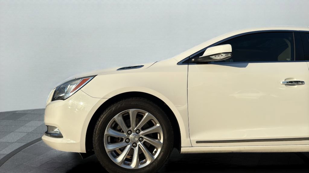 Used 2015 Buick LaCrosse Leather image 16