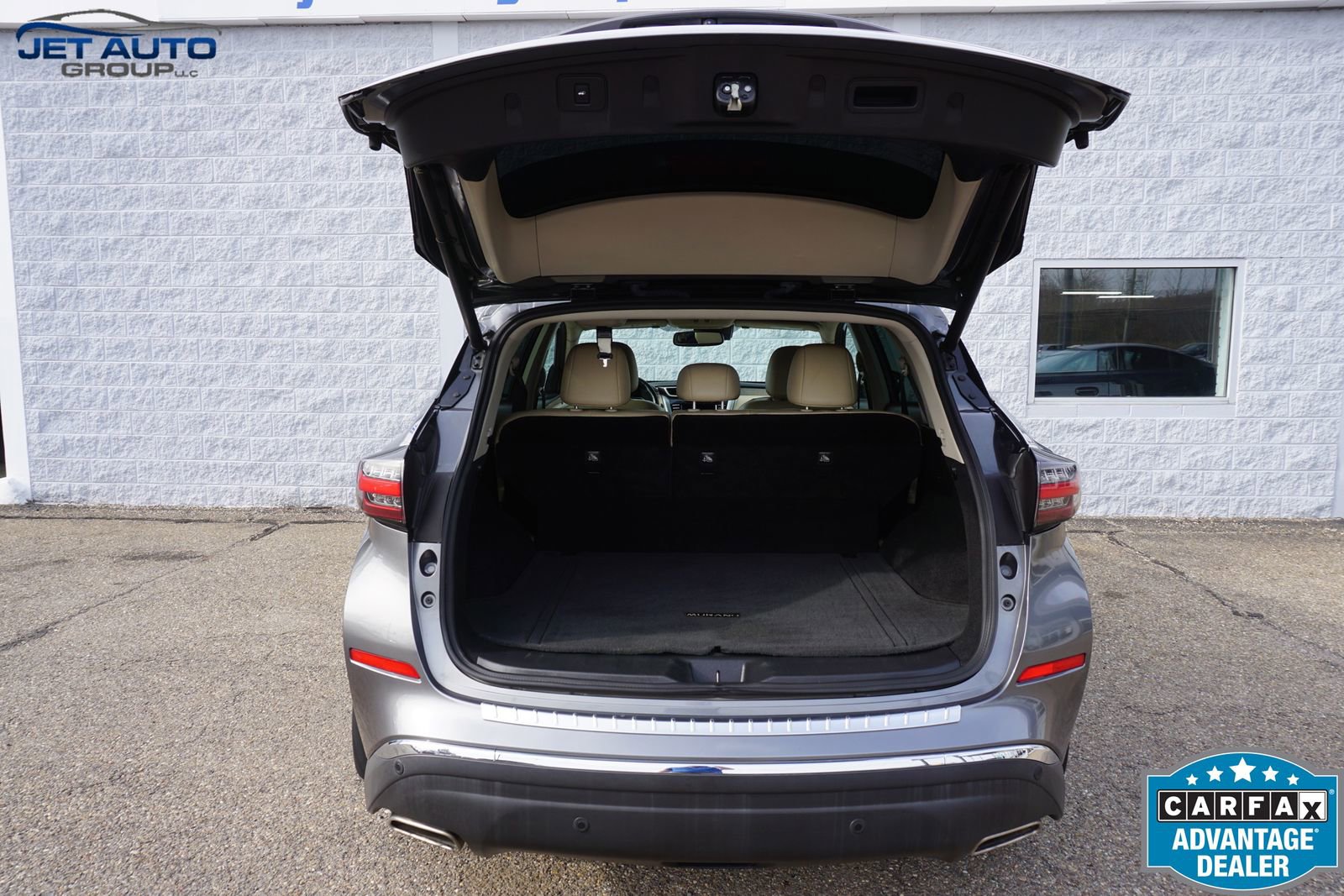 Used 2022 Nissan Murano SL w/ SL Moonroof Package image 16