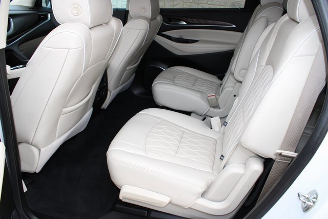 Used 2023 Buick Enclave Avenir w/ Avenir Technology Package image 6