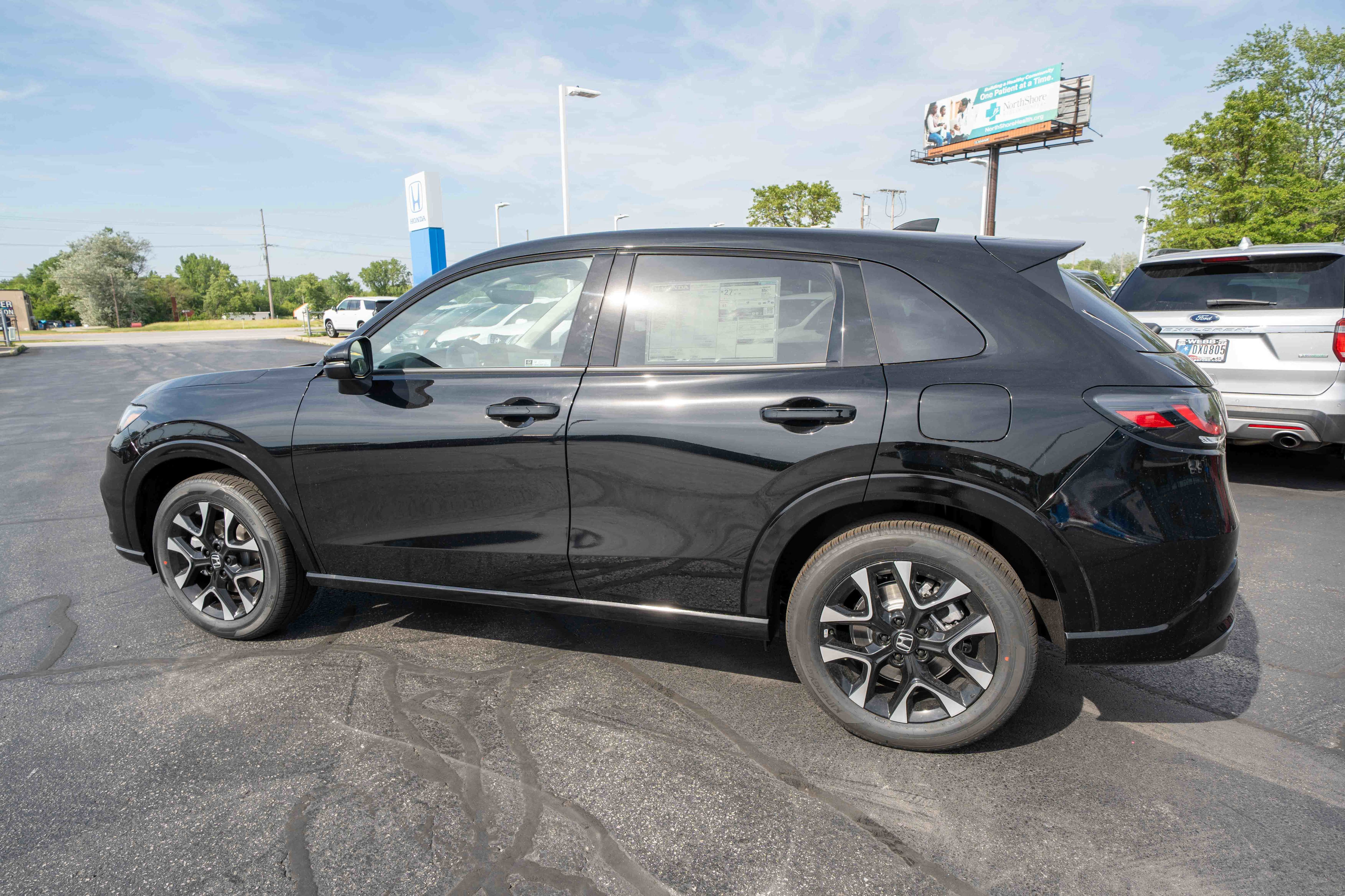 New 2027 Honda HR-V EX-L image 4