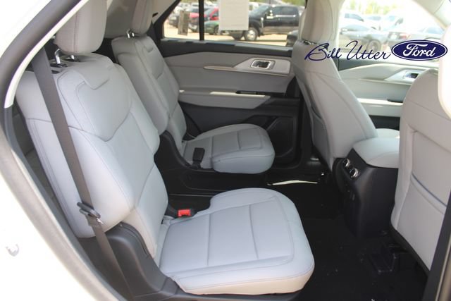 New 2026 Ford Explorer Active w/ Active Comfort Package RWD image 9