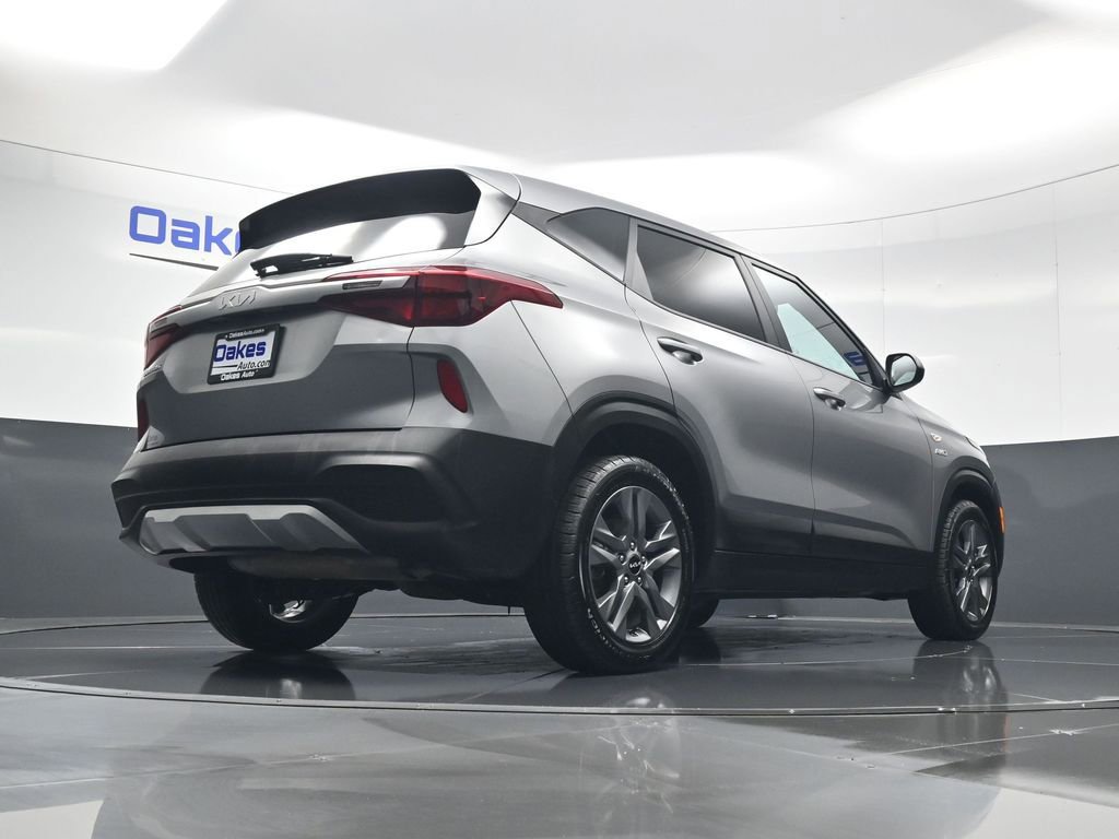 Used 2023 Kia Seltos LX image 42