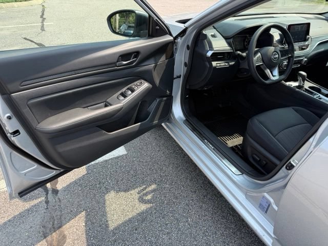 New 2026 Nissan Altima 2.5 SV AWD/4WD image 8