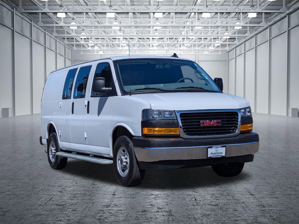 Used 2024 GMC Savana 2500 w/ Driver Convenience Package image 7