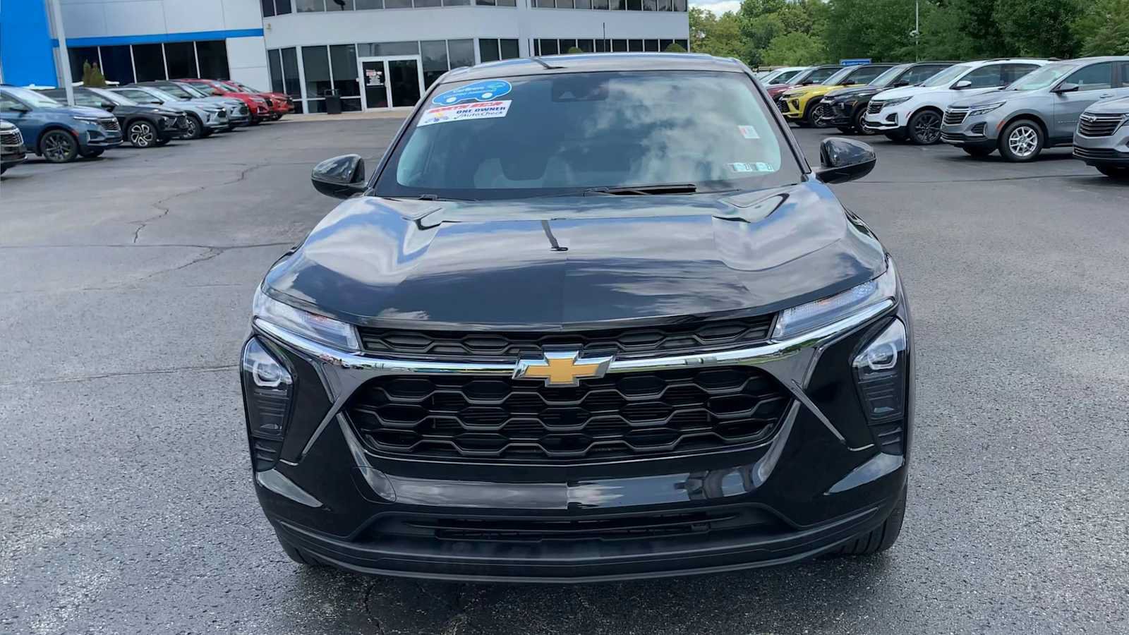 Certified 2024 Chevrolet Trax LS w/ LS Convenience Package FWD image 3