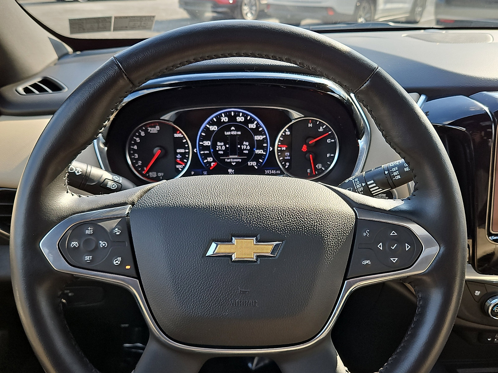 Used 2022 Chevrolet Traverse Premier image 20