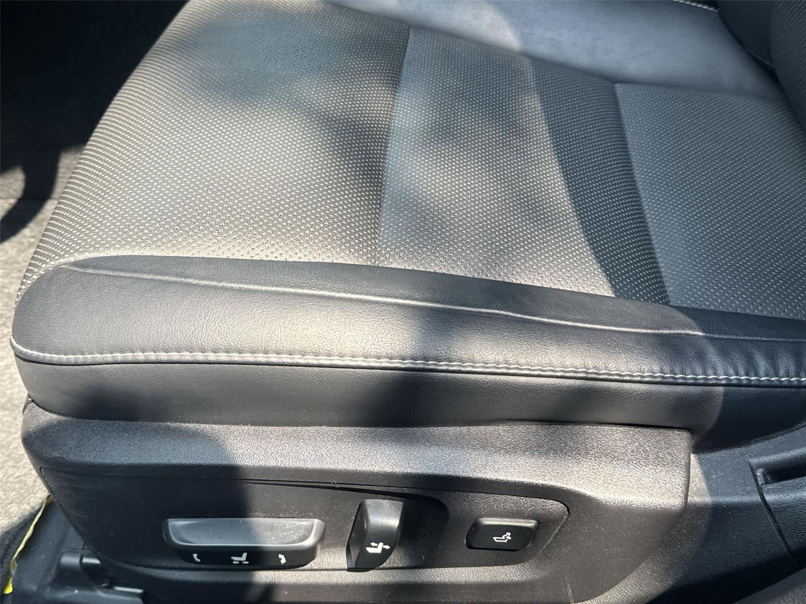 Used 2017 Lexus ES 350 w/ Premium Package FWD image 13