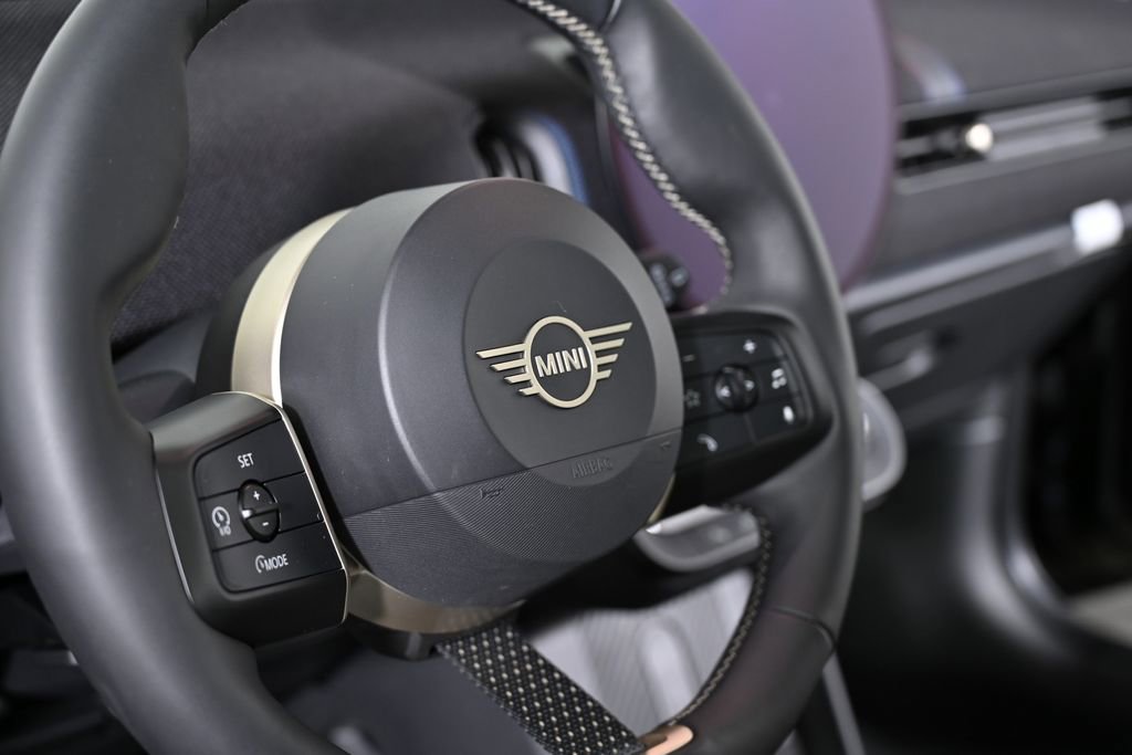 Used 2025 MINI Cooper S image 13