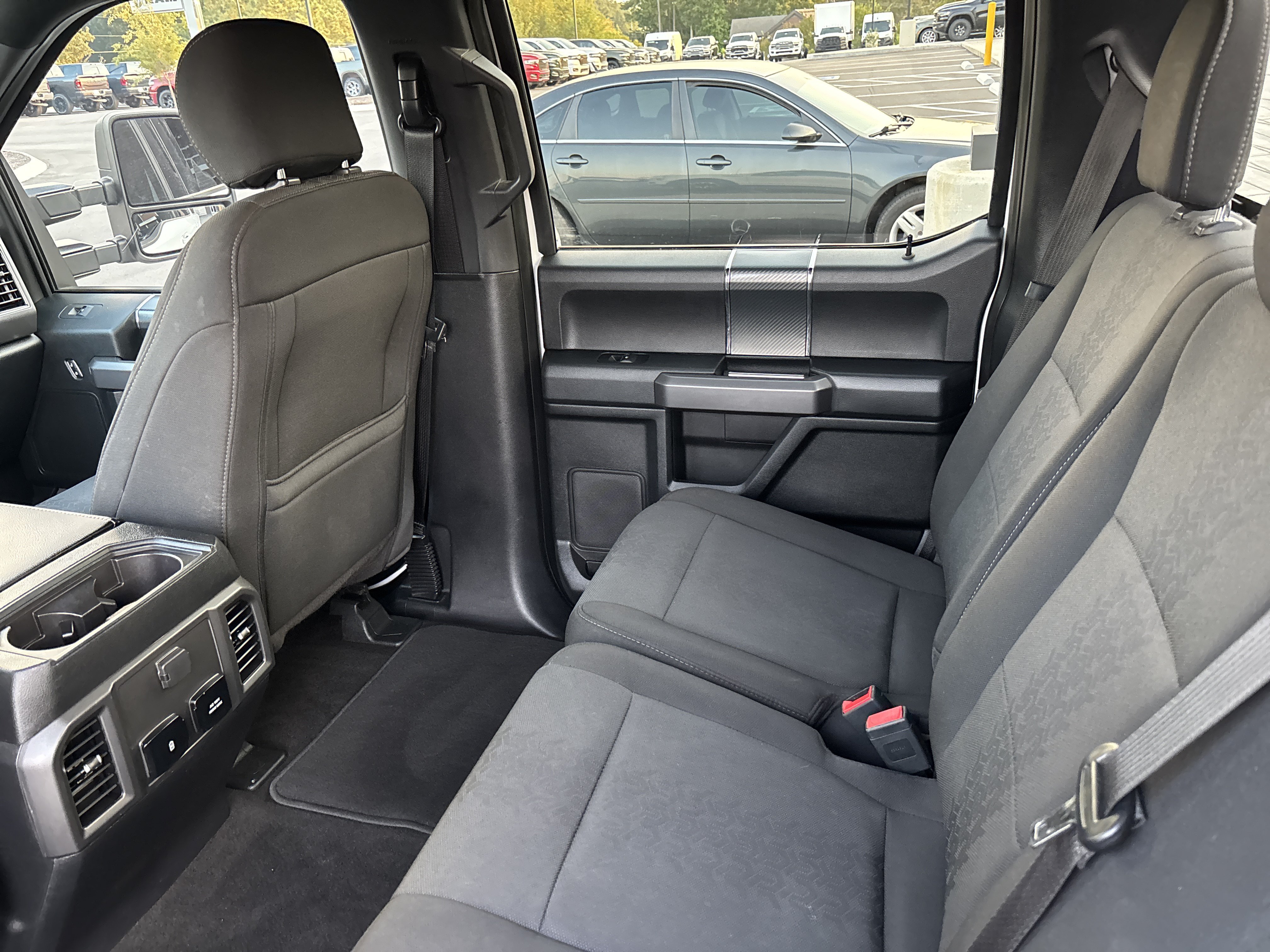 Used 2019 Ford F150 XLT w/ Equipment Group 302A Luxury AWD/4WD image 30