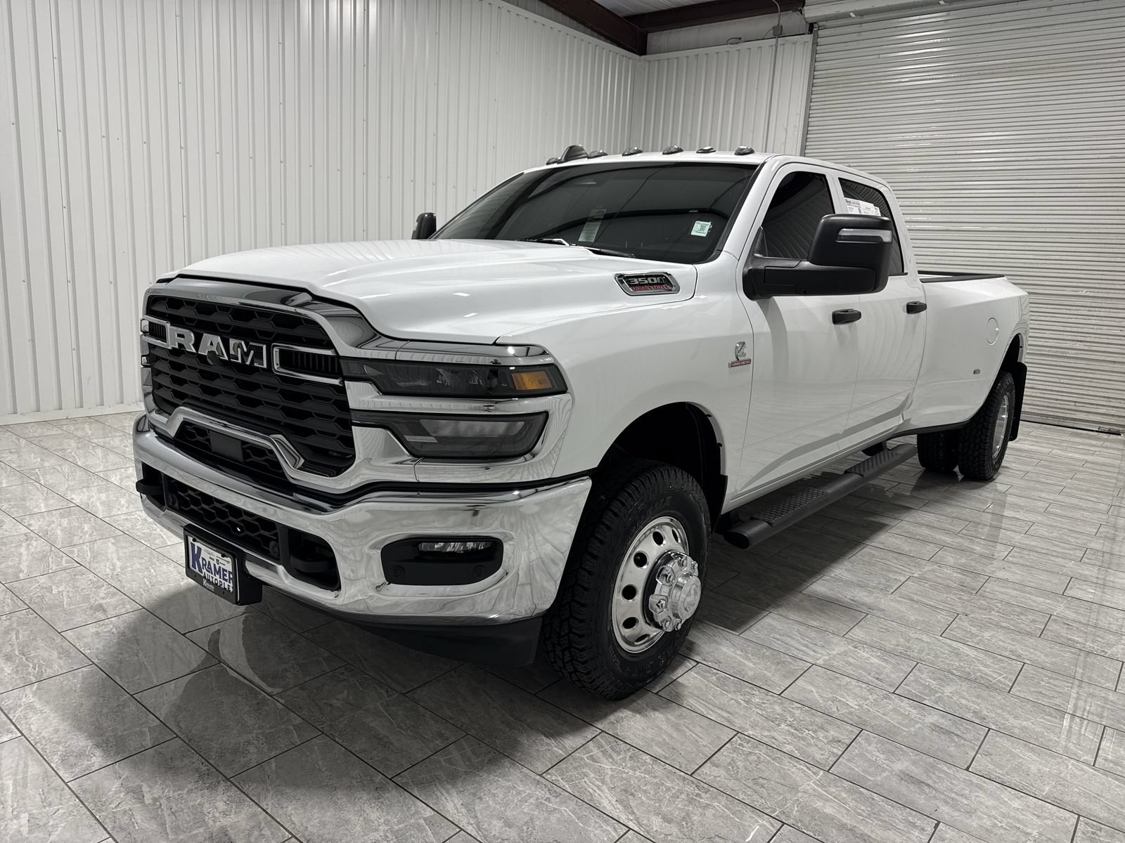 Used 2025 RAM 3500 Tradesman AWD/4WD image 1
