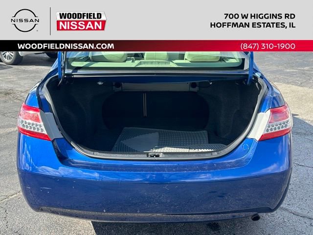 Used 2011 Toyota Camry LE image 16