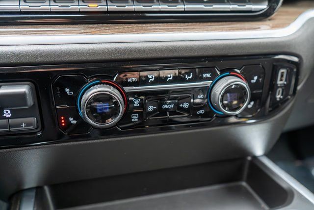 Used 2022 Chevrolet Silverado 1500 RST w/ Z71 Off-Road Package AWD/4WD image 29