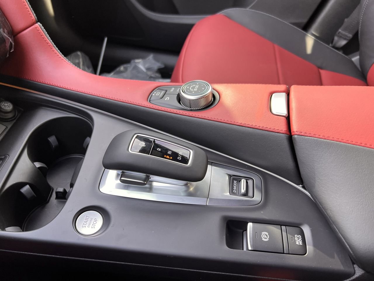 New 2025 INFINITI QX50 Sport image 17