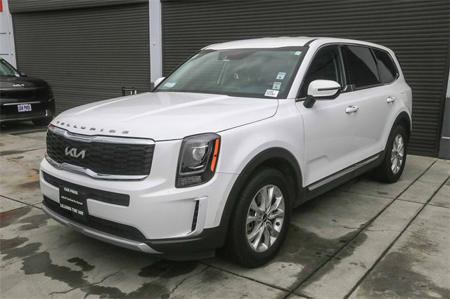 Certified 2022 Kia Telluride LX image 5