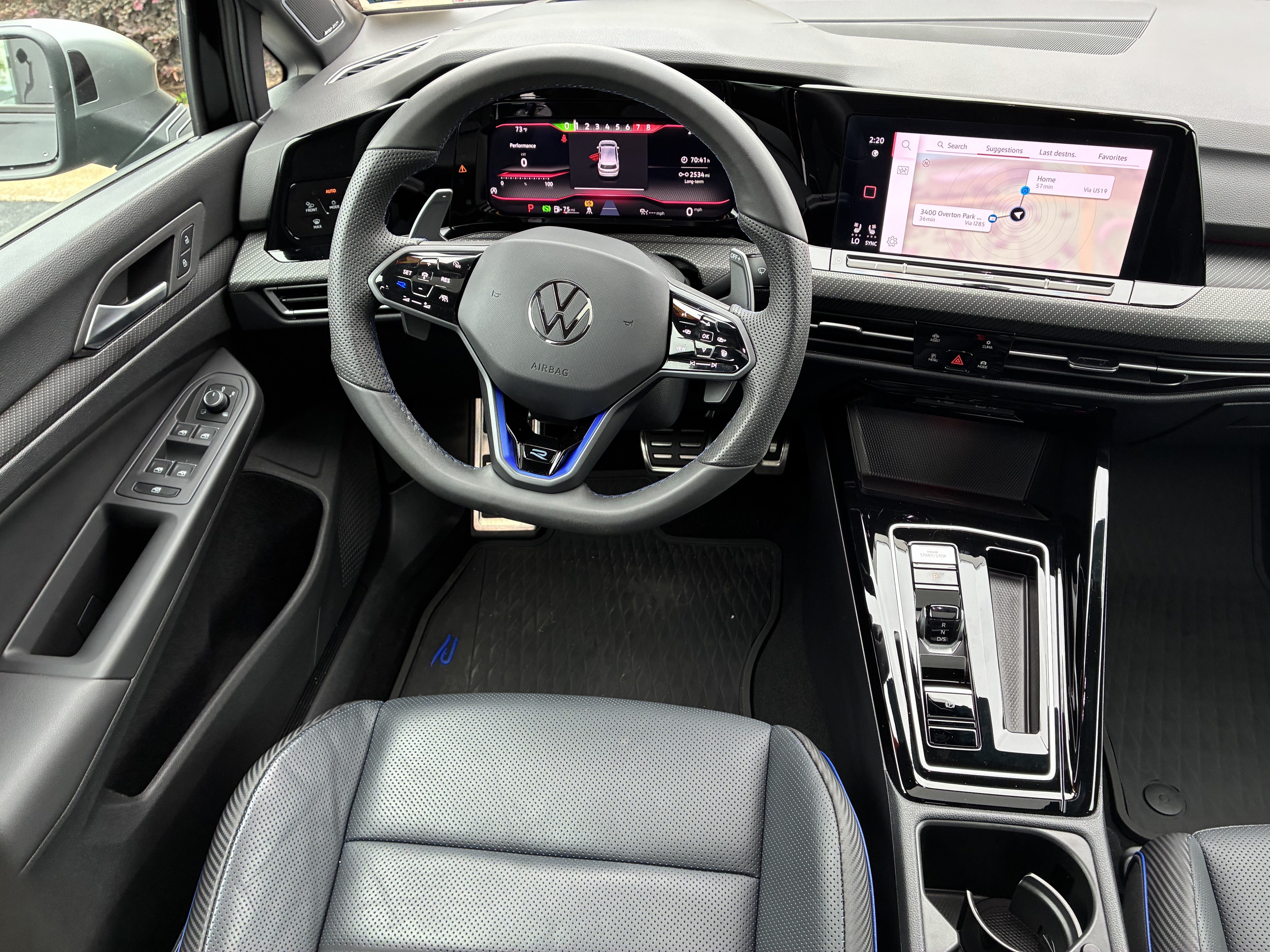 Used 2024 Volkswagen Golf R AWD/4WD image 18