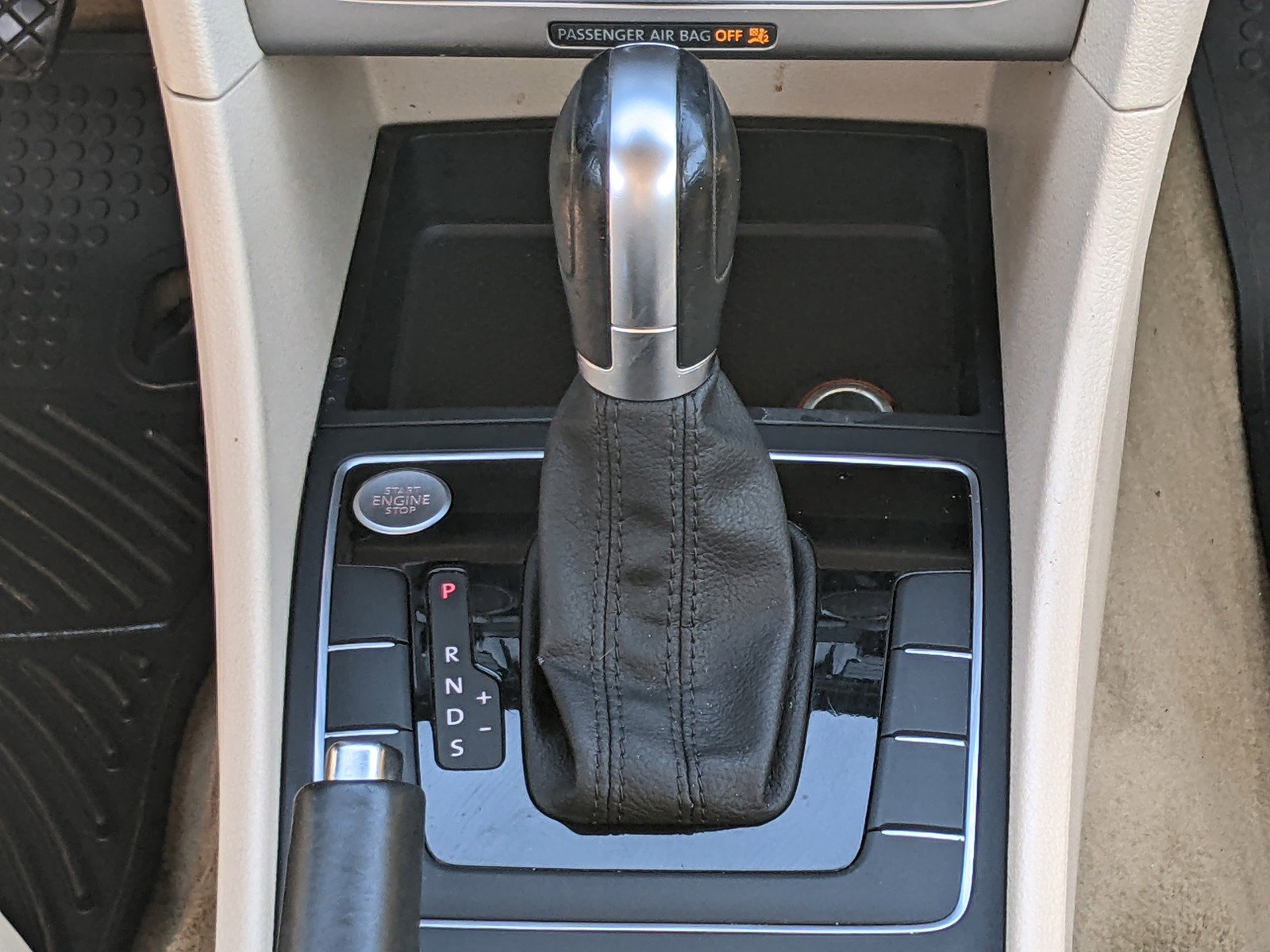 Used 2015 Volkswagen Passat 1.8T Limited Edition image 15