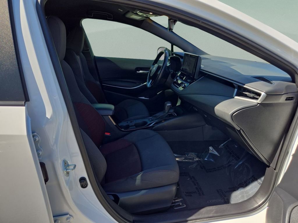 Used 2024 Toyota Corolla SE FWD image 18