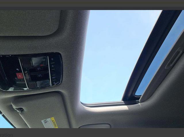 Used 2025 Hyundai Santa Fe Limited image 15