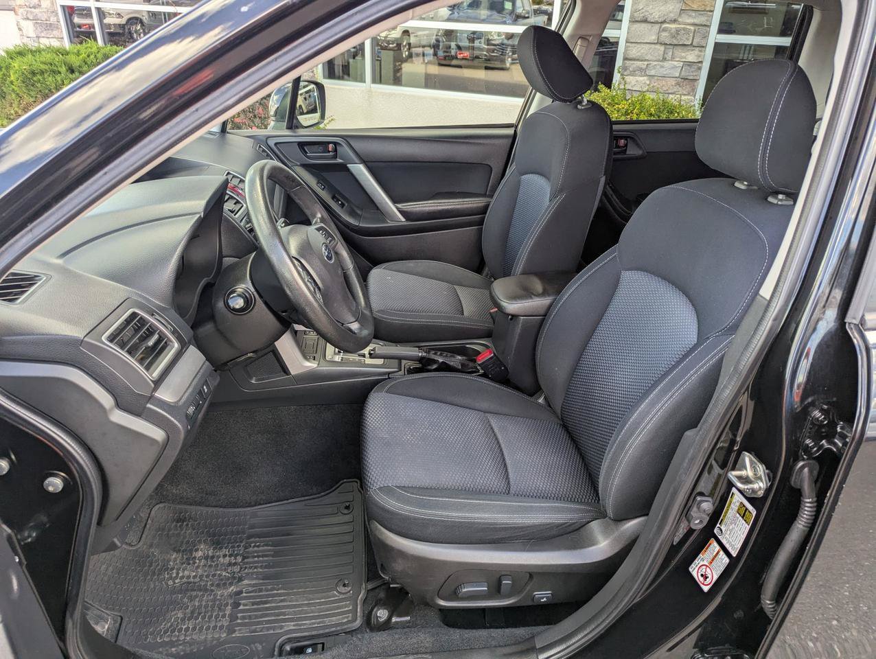 Used 2016 Subaru Forester 2.5i Premium AWD/4WD image 12