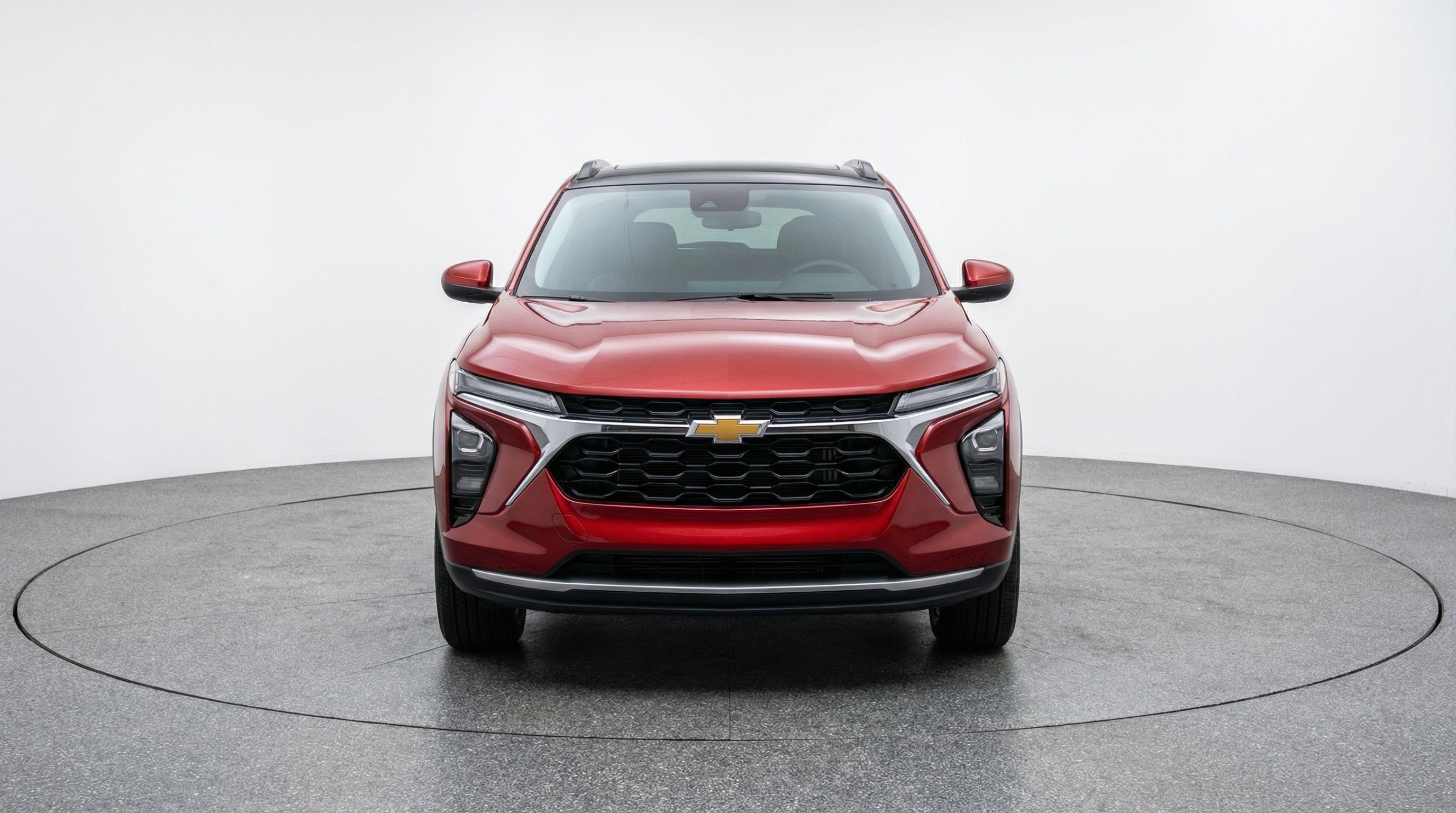 Used 2025 Chevrolet Trax LT image 2