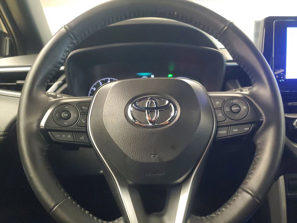 Used 2024 Toyota Corolla Cross SE image 19