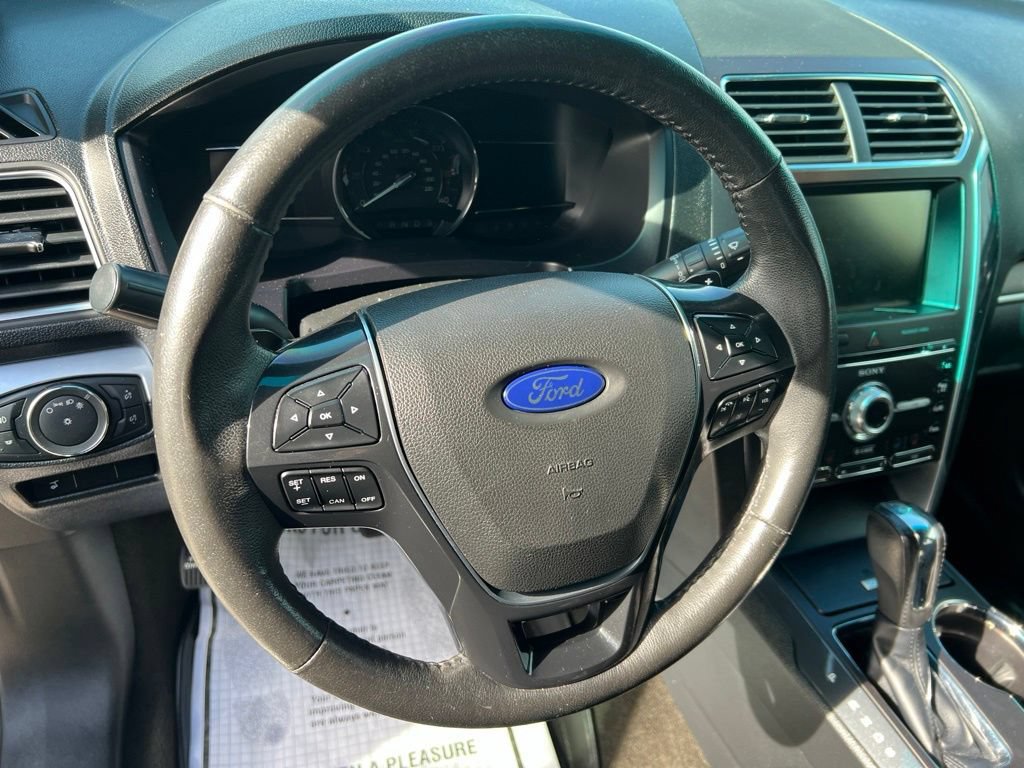 Used 2016 Ford Explorer Limited AWD/4WD image 36
