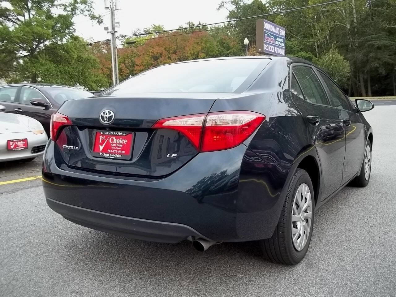 Used 2017 Toyota Corolla LE image 3