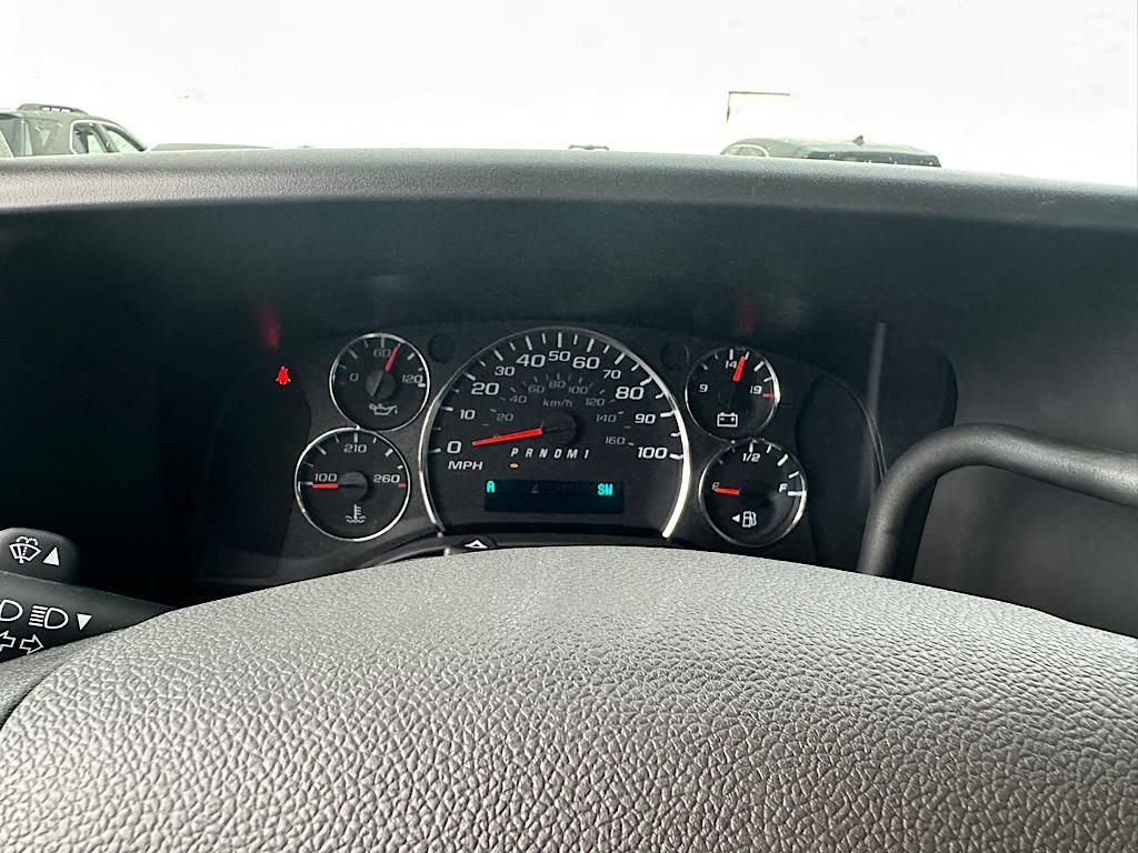 New 2025 Chevrolet Express 3500 Extended w/ Driver Convenience Package RWD image 20