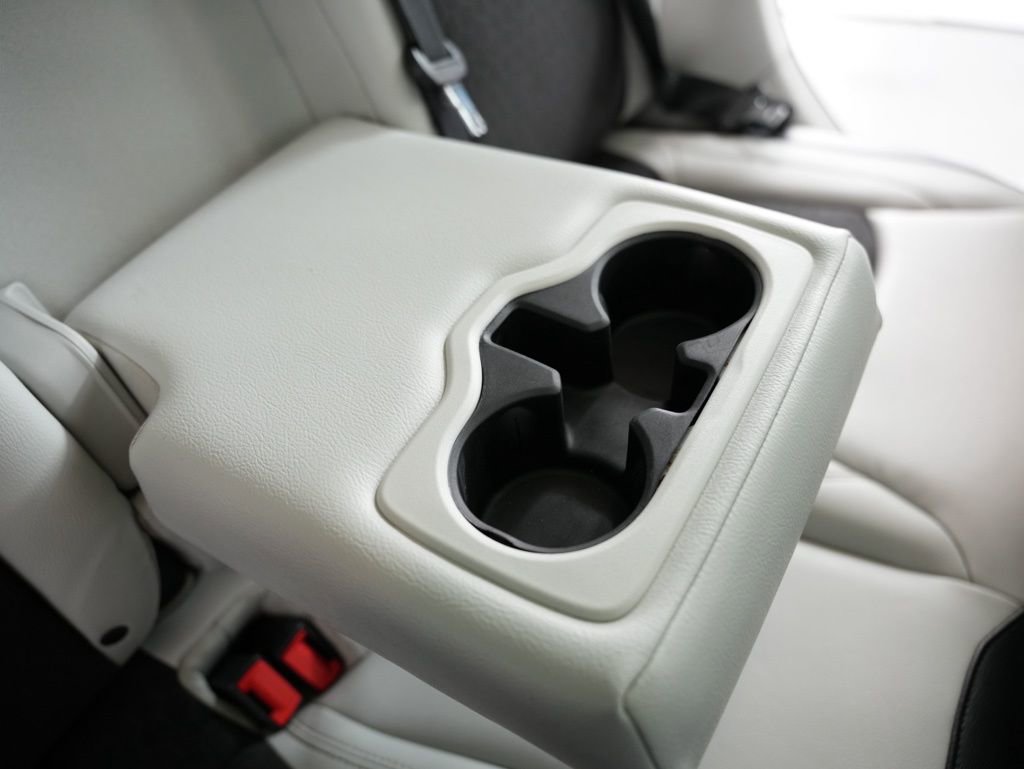 Used 2018 Jeep Compass Latitude w/ Popular Equipment Group image 38