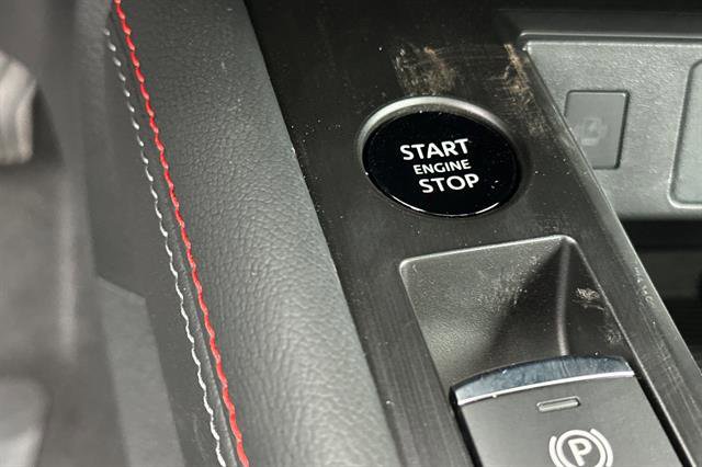 New 2026 Nissan Kicks SR w/ SR Premium Package image 24