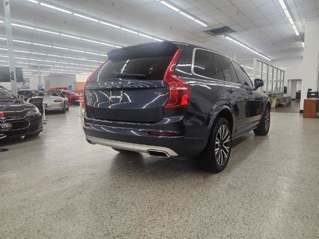 Used 2021 Volvo XC90 T5 Momentum w/ Climate Package AWD/4WD image 5