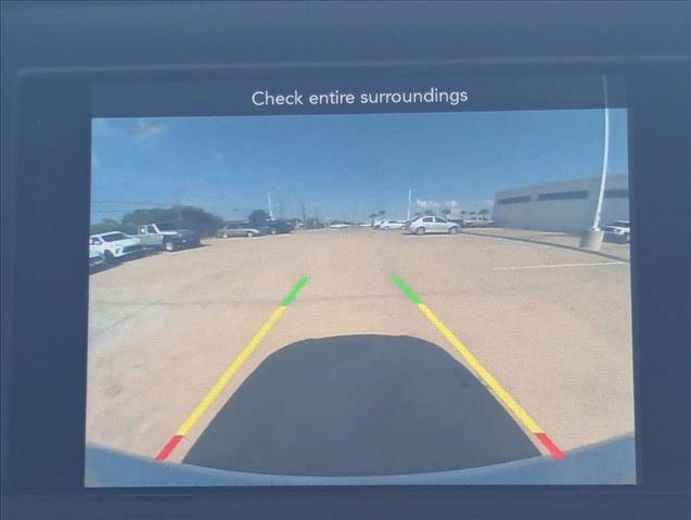 Used 2018 Dodge Charger SXT image 13